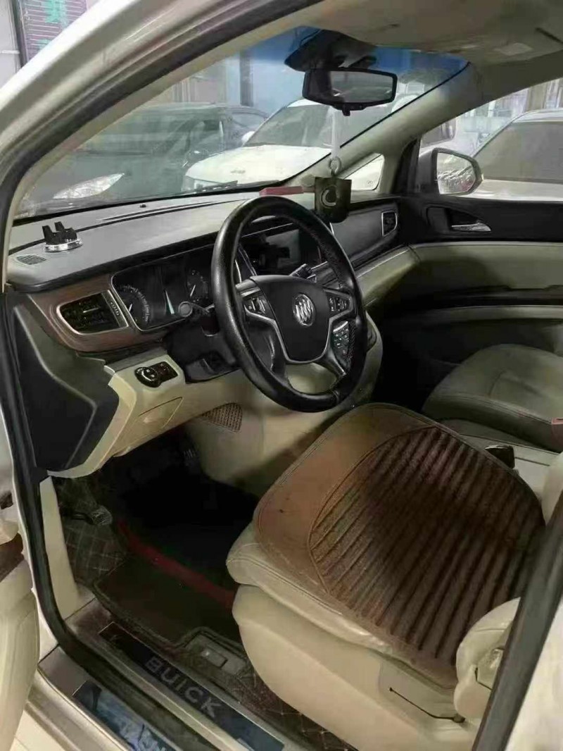 南阳14年别克GL84