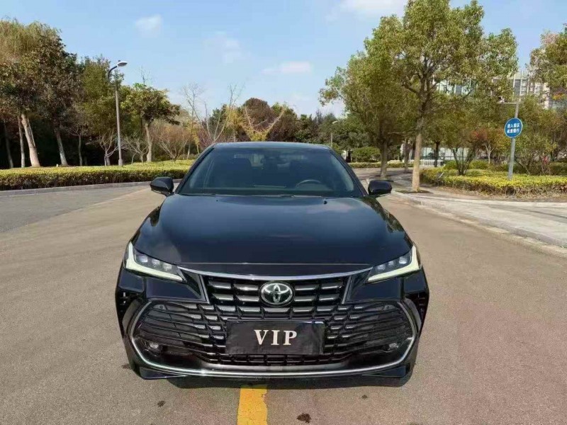 连云港22年丰田亚洲龙1