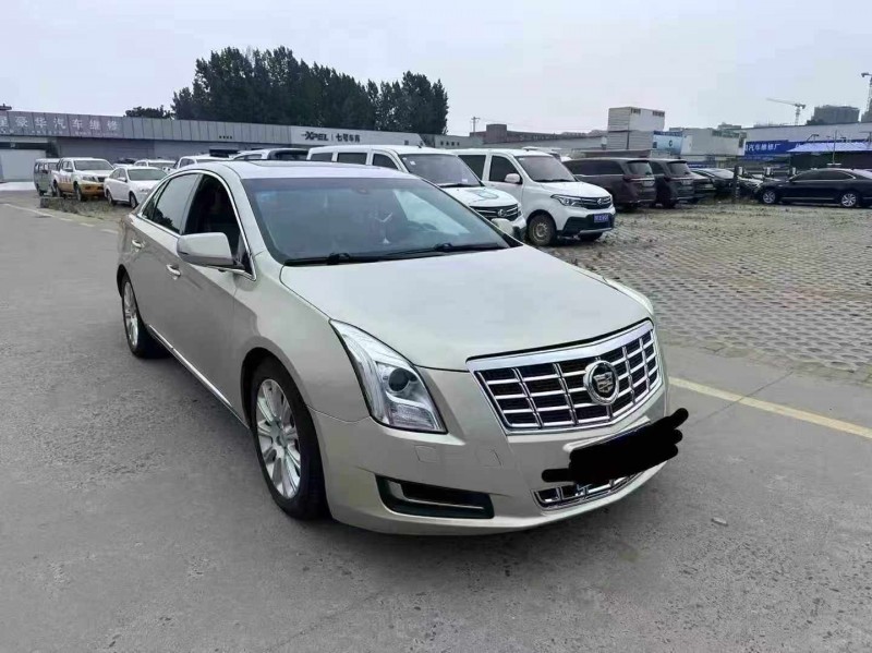 南阳15年凯迪拉克XTS2
