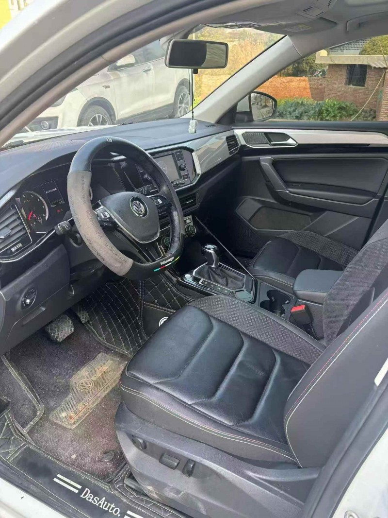 枣庄20年大众探岳4