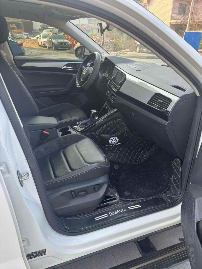 枣庄20年大众探岳5