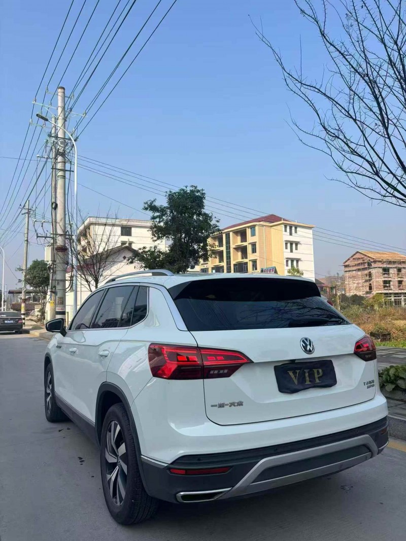 枣庄20年大众探岳7