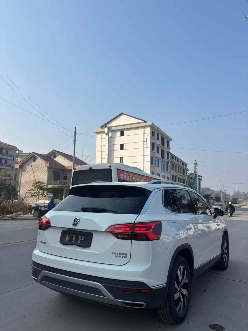 枣庄20年大众探岳8