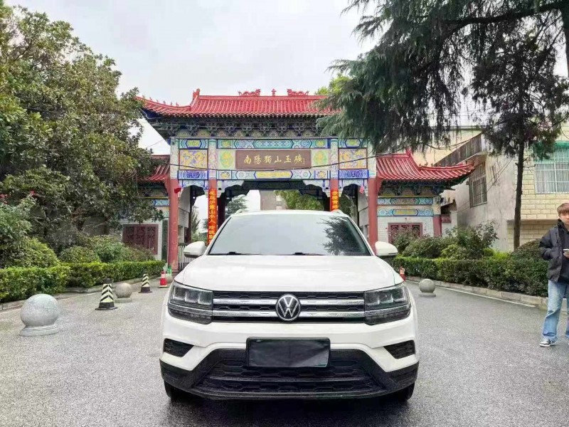 南阳21年大众途岳1