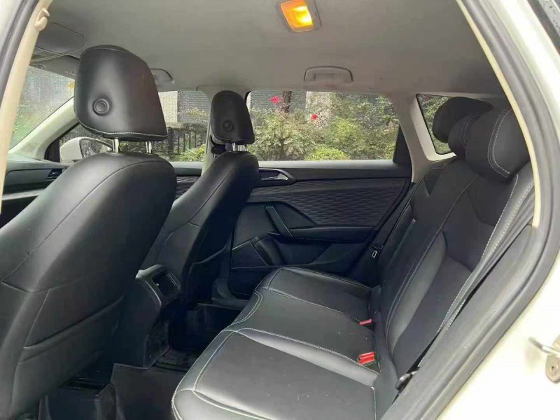 南阳21年大众途岳5