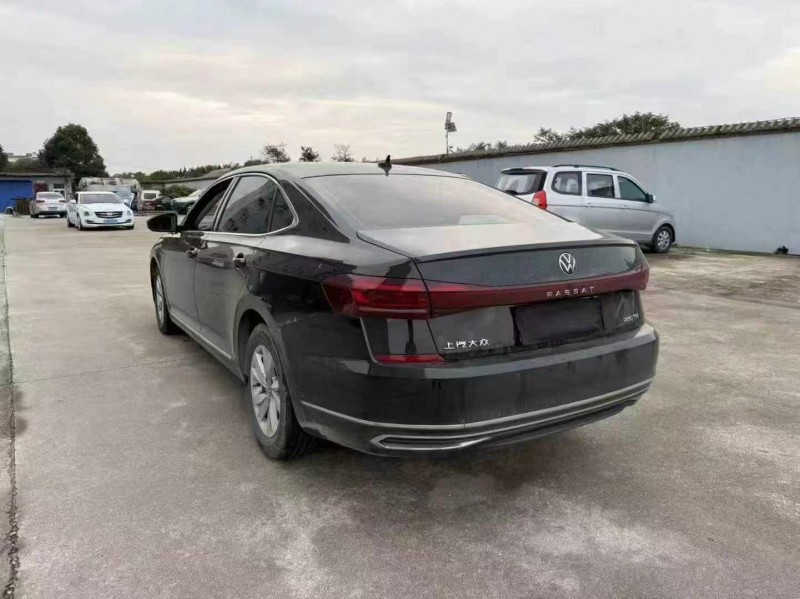 南阳23年大众帕萨特7