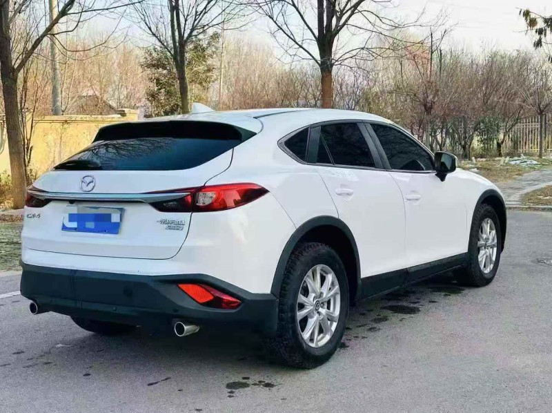 东营18年马自达CX-47