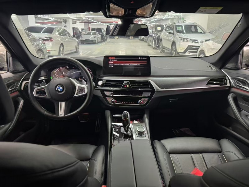 广州22年宝马5系5