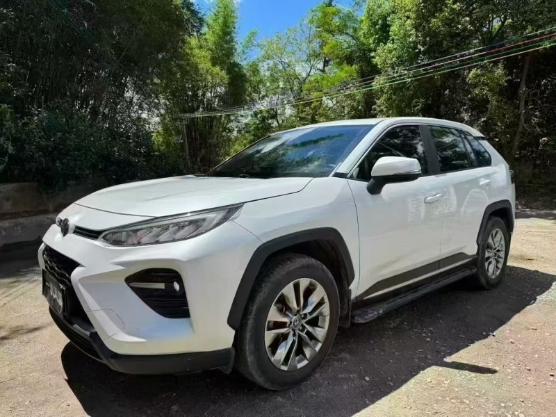 广州21年丰田威兰达3