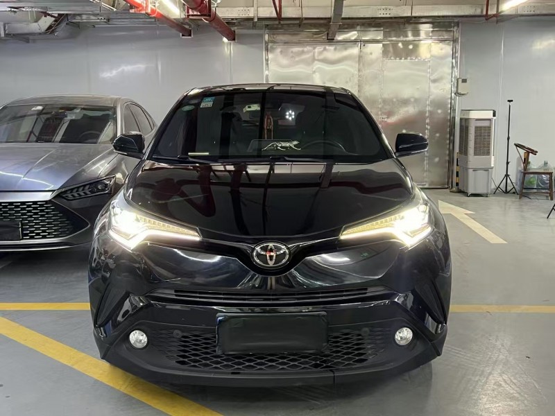 广州19年丰田CHR1