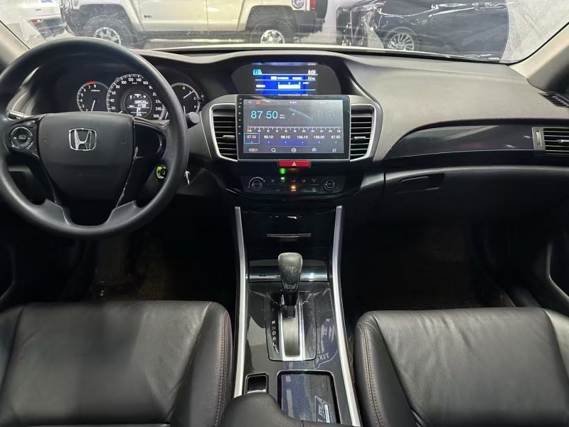 广州18年本田雅阁3