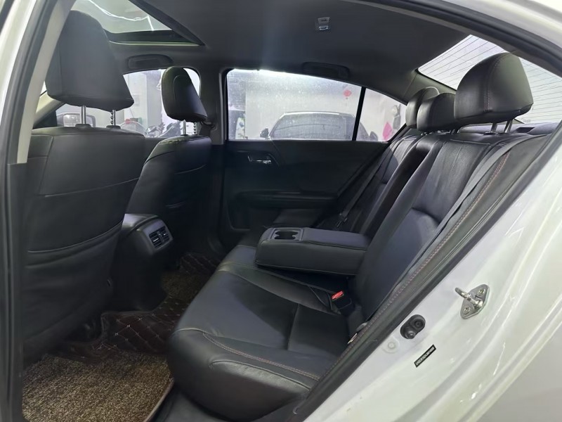 广州18年本田雅阁5