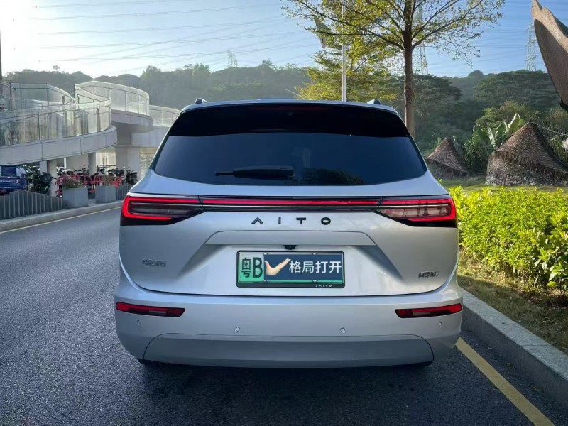 广州24年华为智选问界9