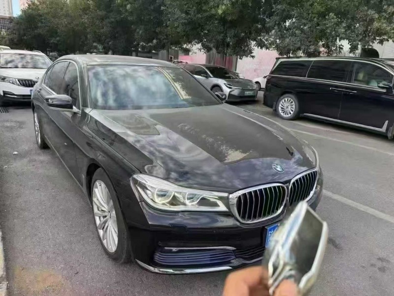 咸阳16年宝马7系2