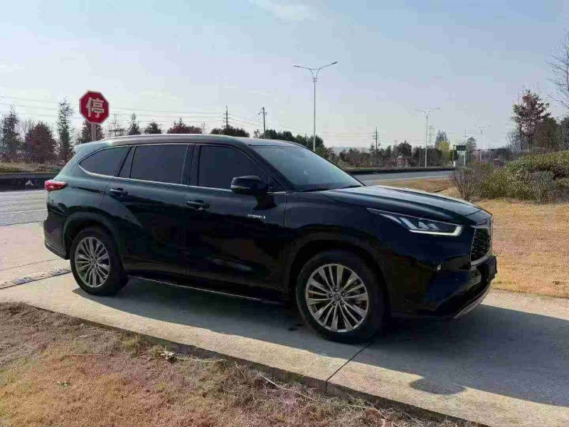 徐州23年丰田汉兰达3