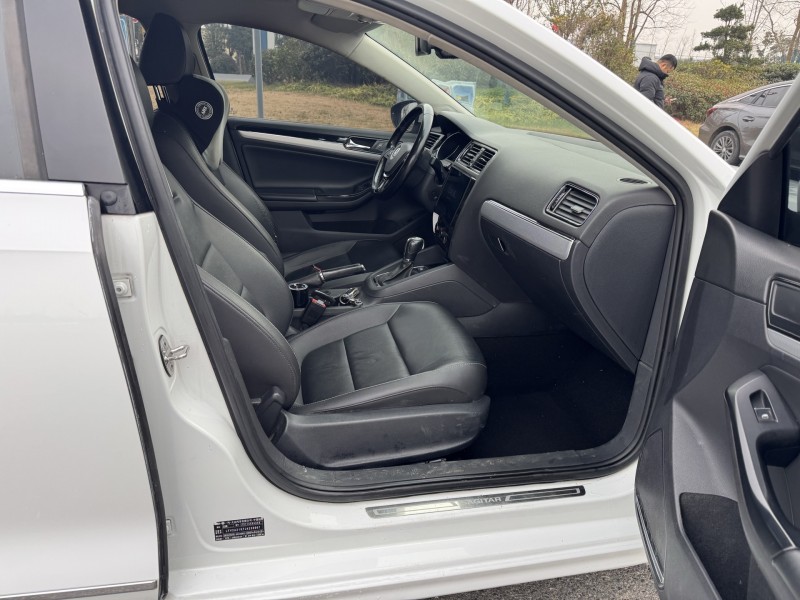 盐城19年大众速腾9