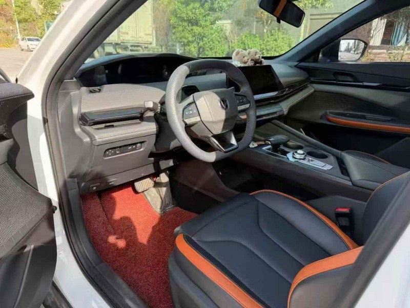 嘉兴24年长安汽车UNI4