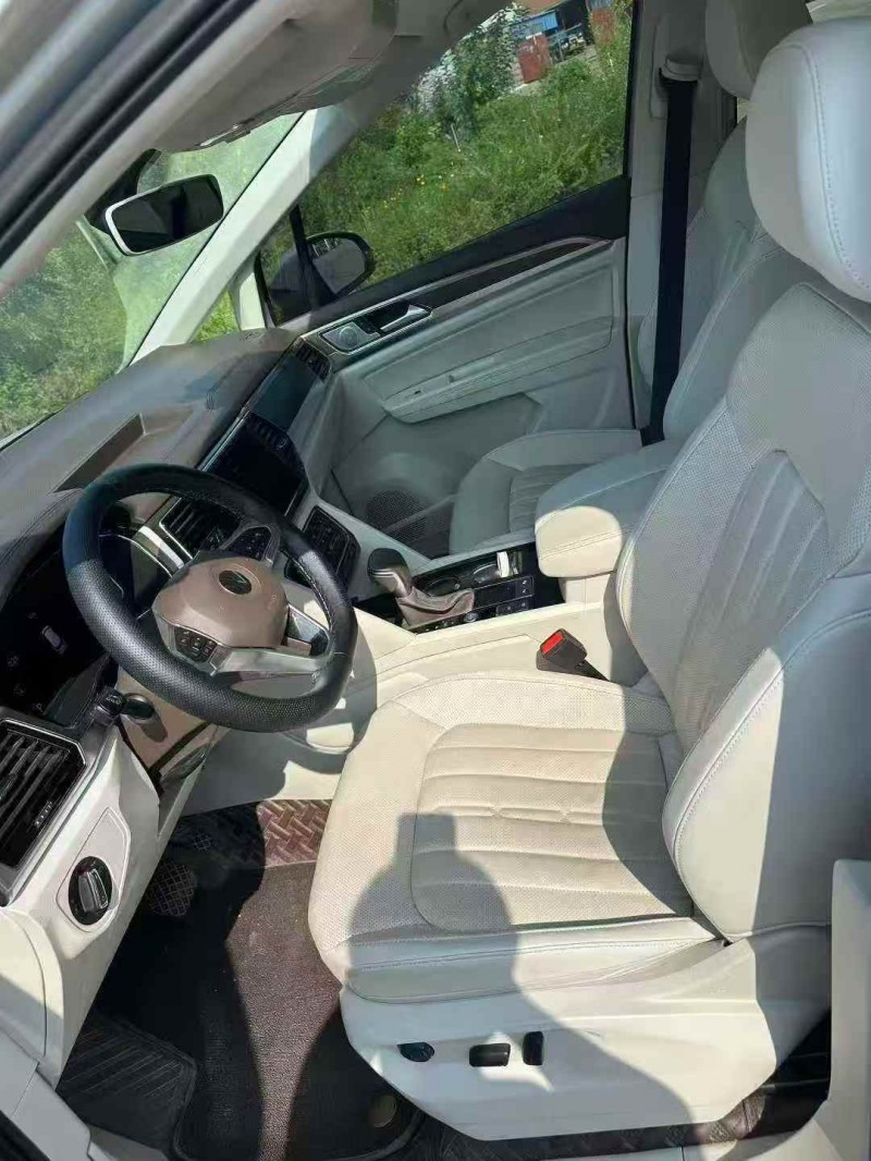 青岛23年大众威然3