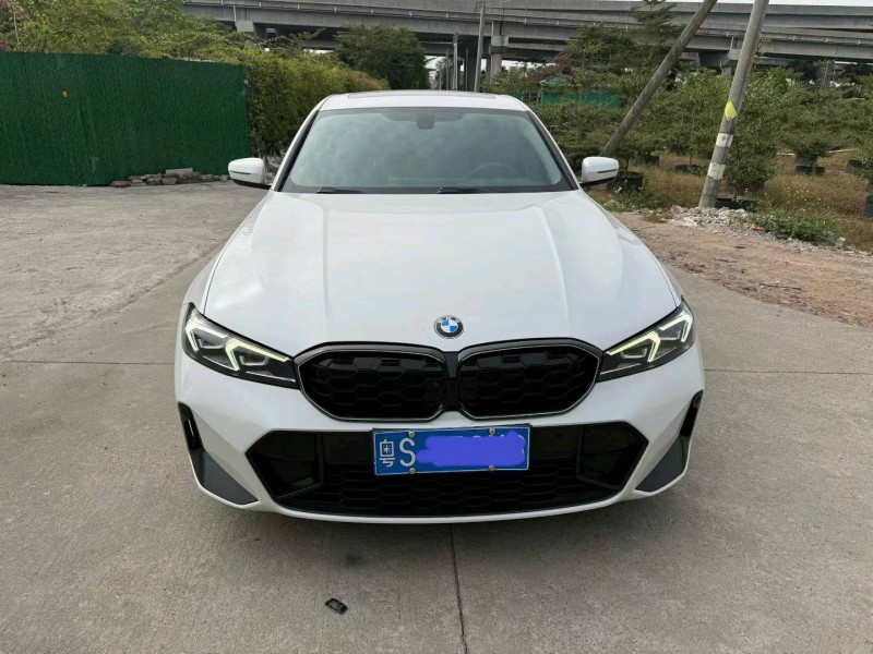 中山23年宝马3系1