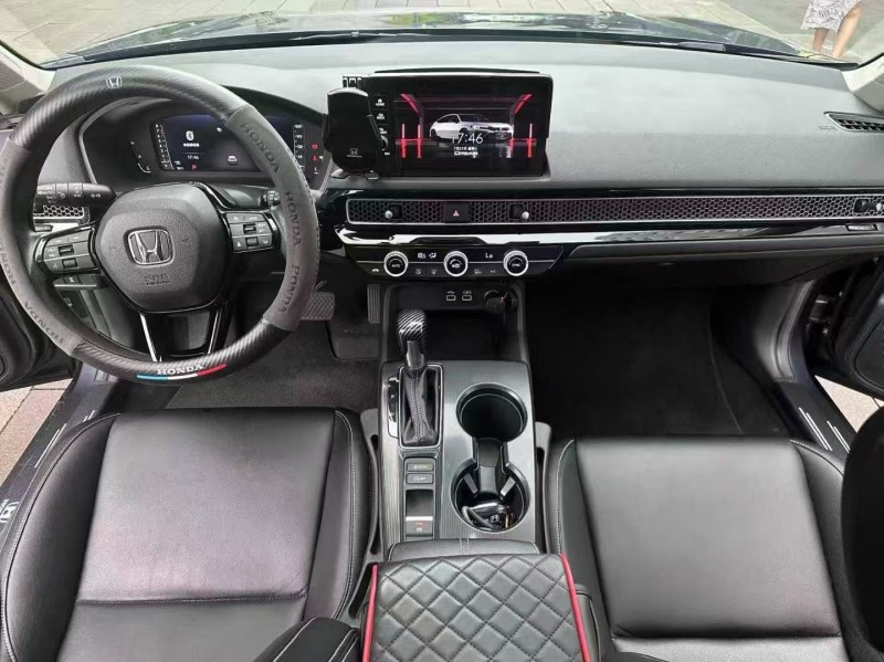 佛山22年本田思域5