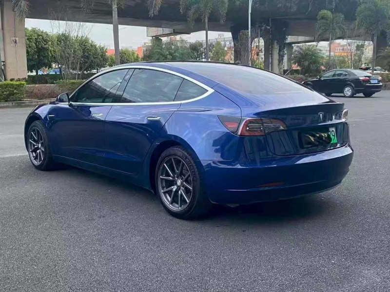 莆田20年特斯拉MODEL 37