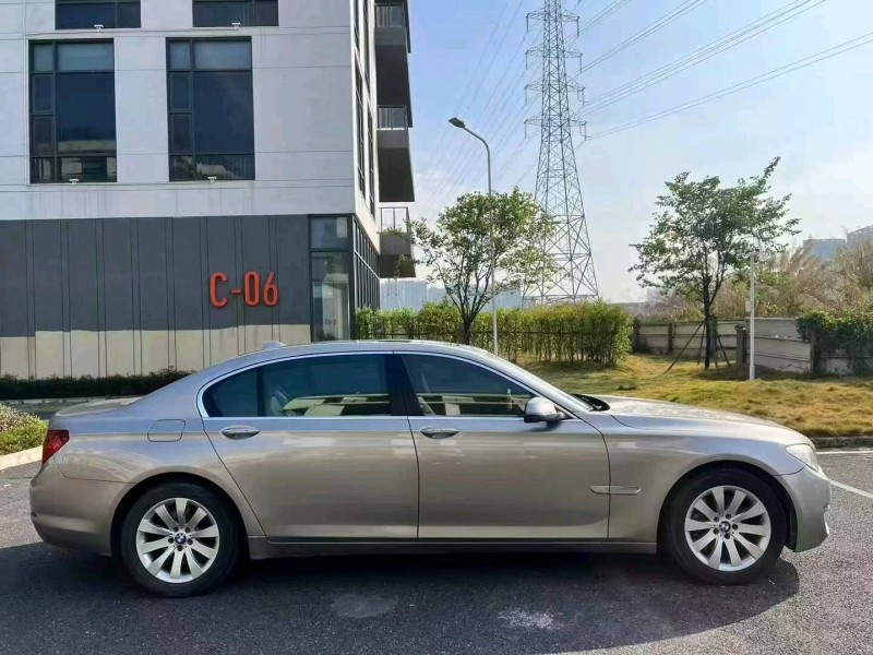 广州14年宝马7系6