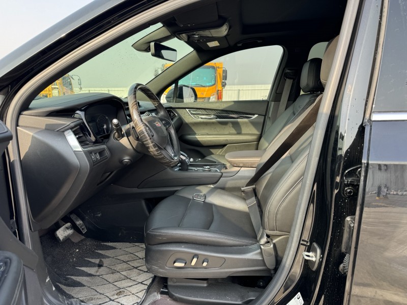 新乡23年凯迪拉克XT64