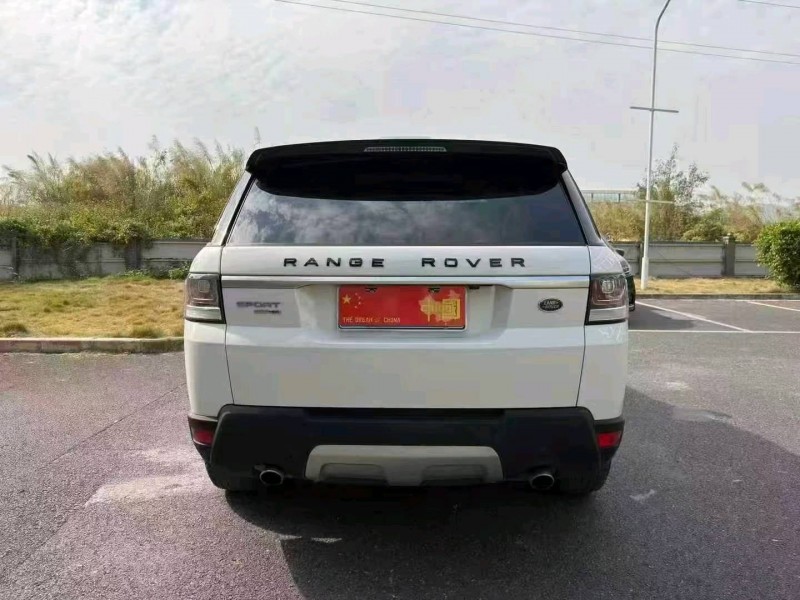 广州15年路虎揽胜运动8