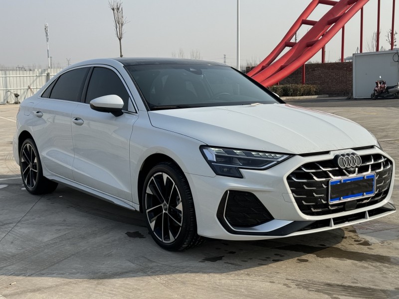 新乡25年奥迪A33