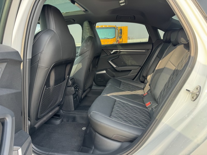 新乡25年奥迪A36