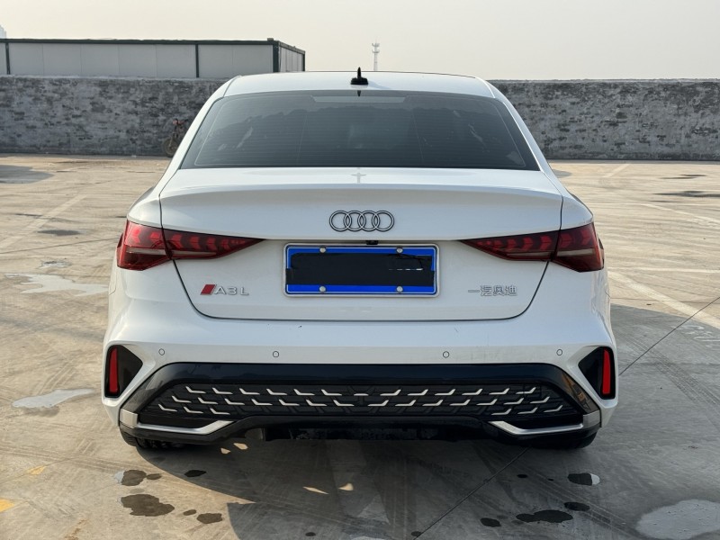 新乡25年奥迪A38