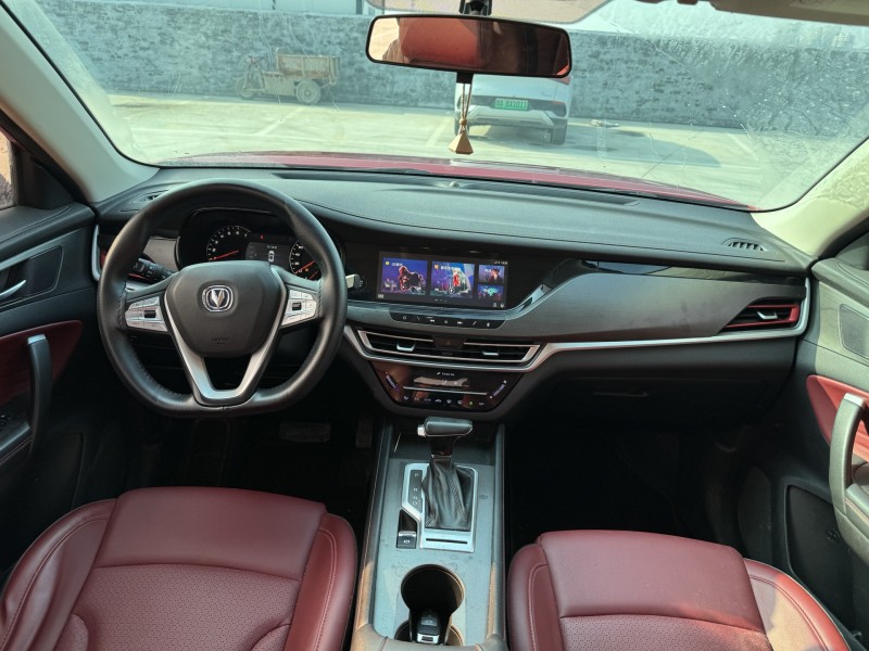 新乡19年长安汽车CS355