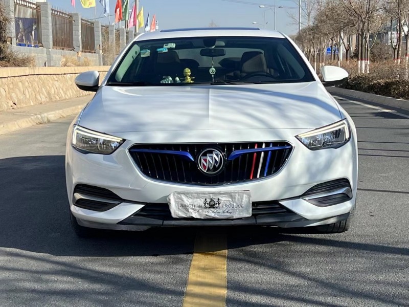 兰州17年别克君威1