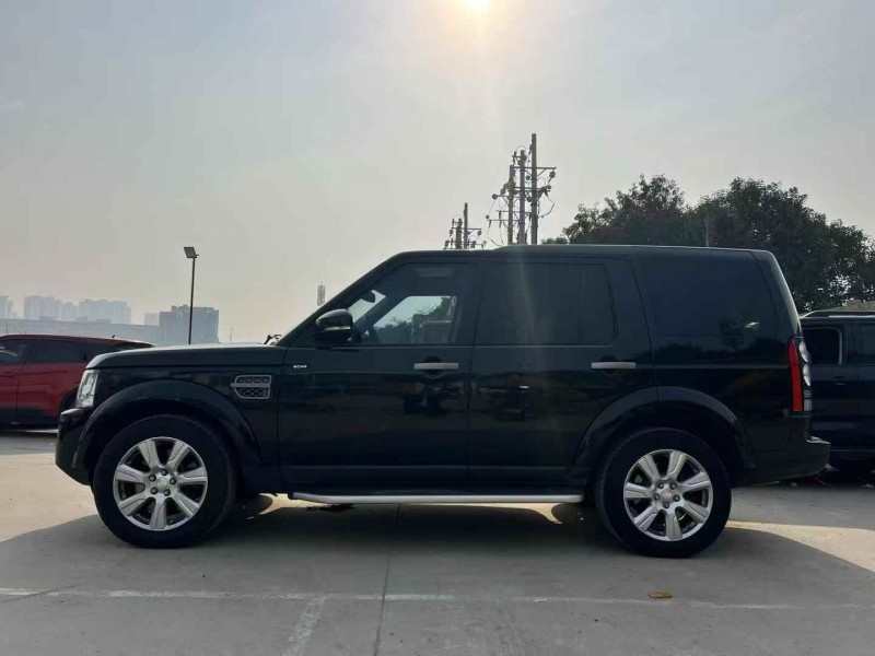 郑州15年路虎发现4