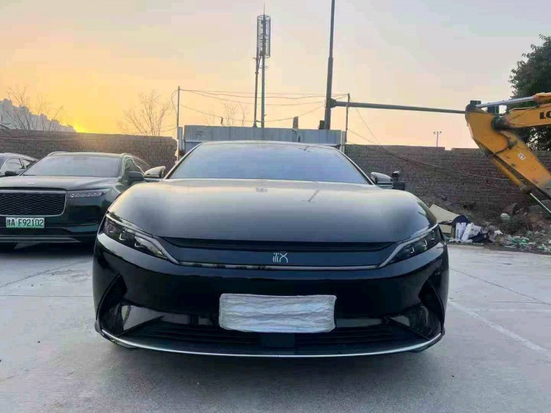 郑州22年比亚迪汉1