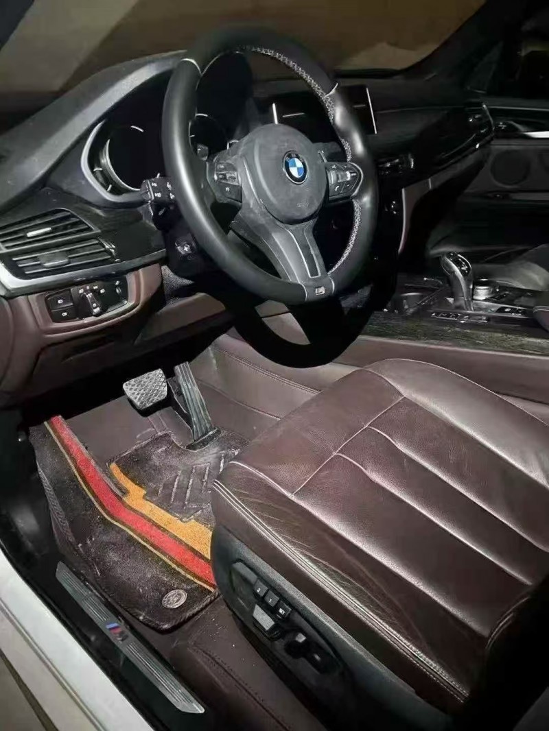 济宁18年宝马X54