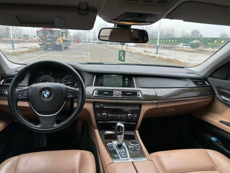 枣庄14年宝马7系4