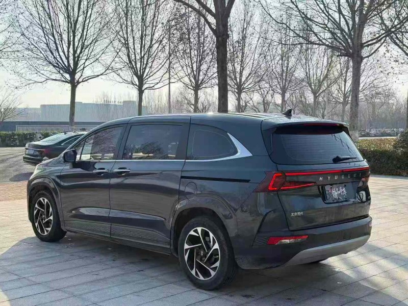 青岛24年现代库斯图7