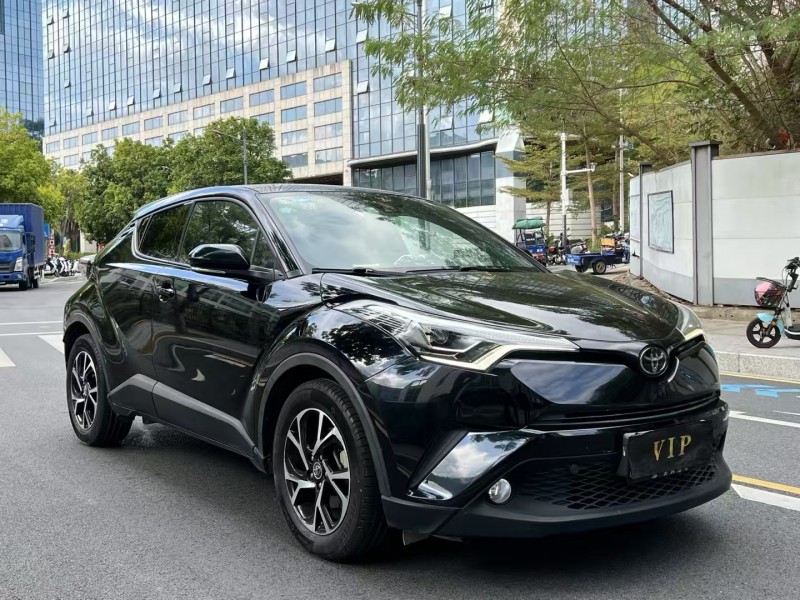 深圳19年丰田CHR8