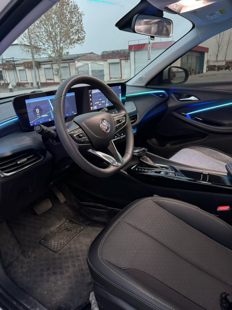 东营24年别克威朗3