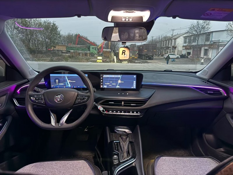 东营24年别克威朗6