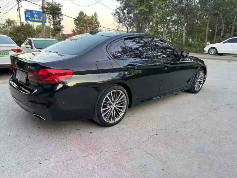 徐州19年宝马5系8