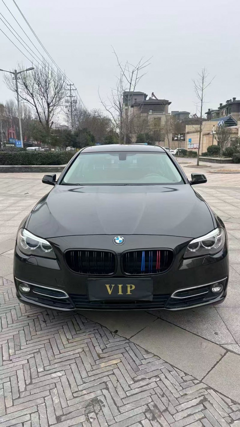 济宁17年宝马5系1