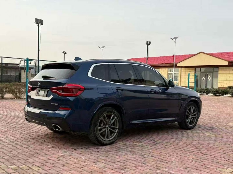 济南20年宝马X35