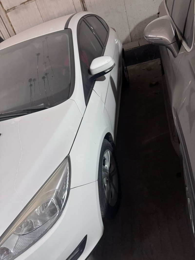 菏泽17年福特福克斯3