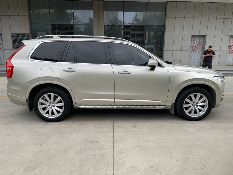 济宁18年沃尔沃XC908