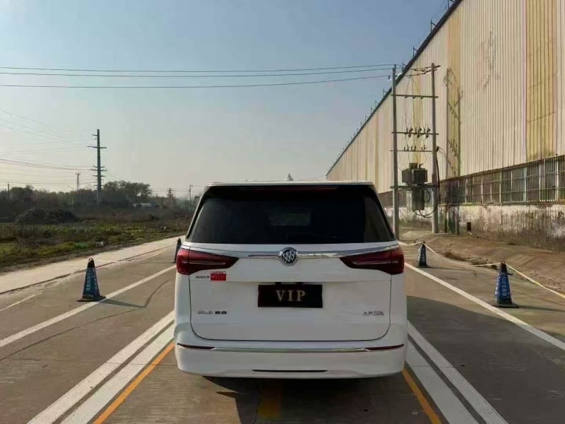 菏泽22年别克GL89