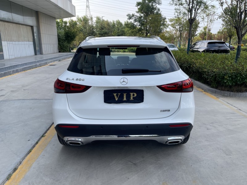 济宁20年奔驰GLA9