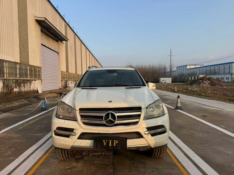 菏泽10年奔驰GL1