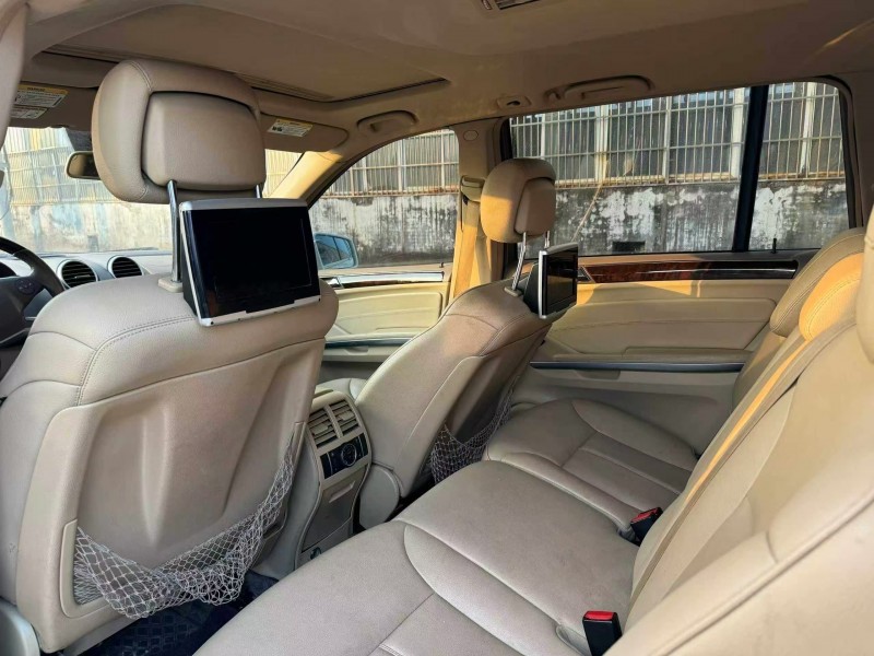 菏泽10年奔驰GL5